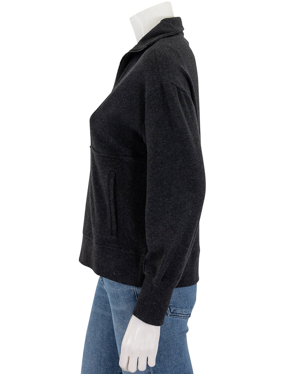 legend lounge half zip sweatshirt in heathered black twill