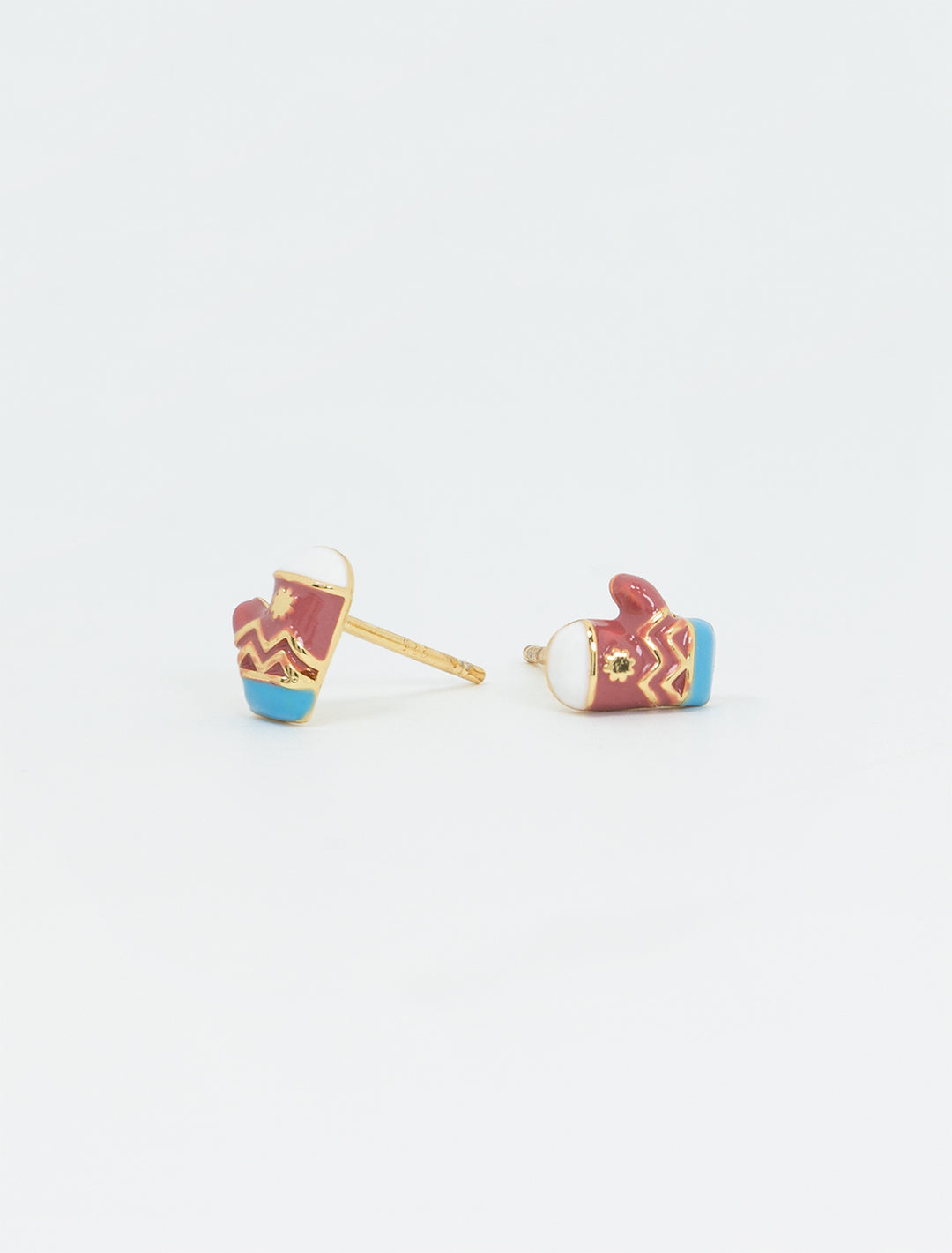 enamel mitten studs