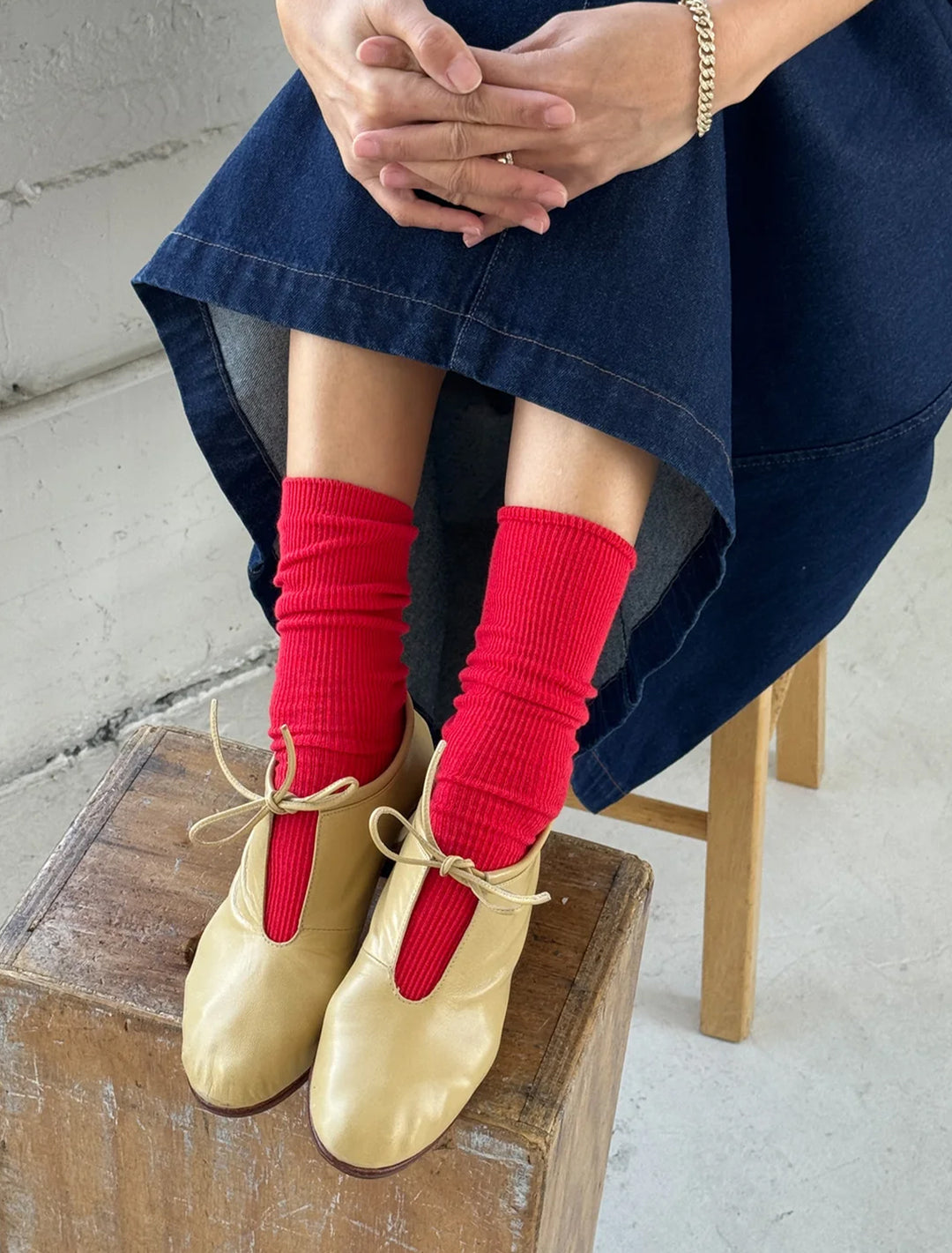 trouser socks in lipstick red