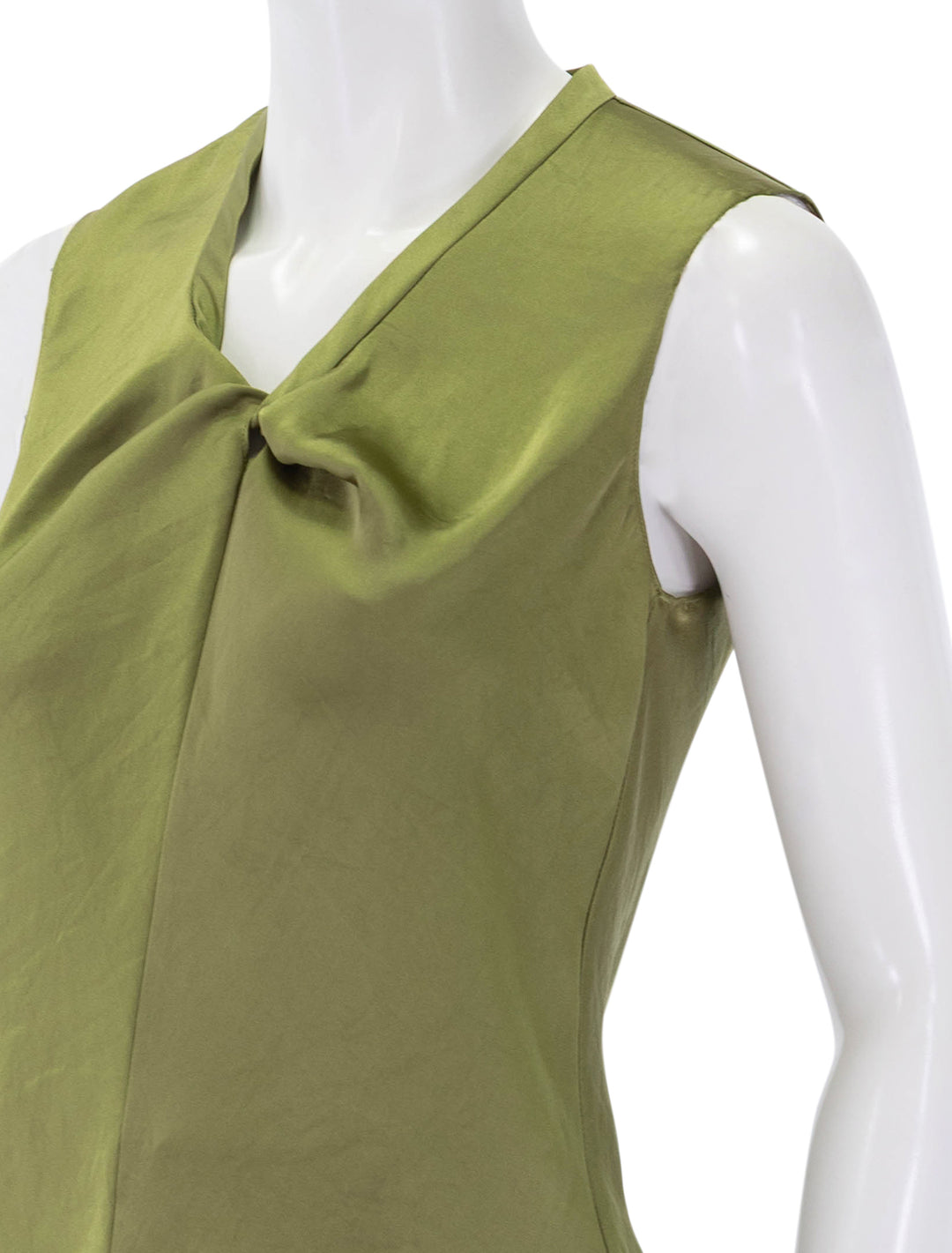 close up view of twist scoop top in avocado