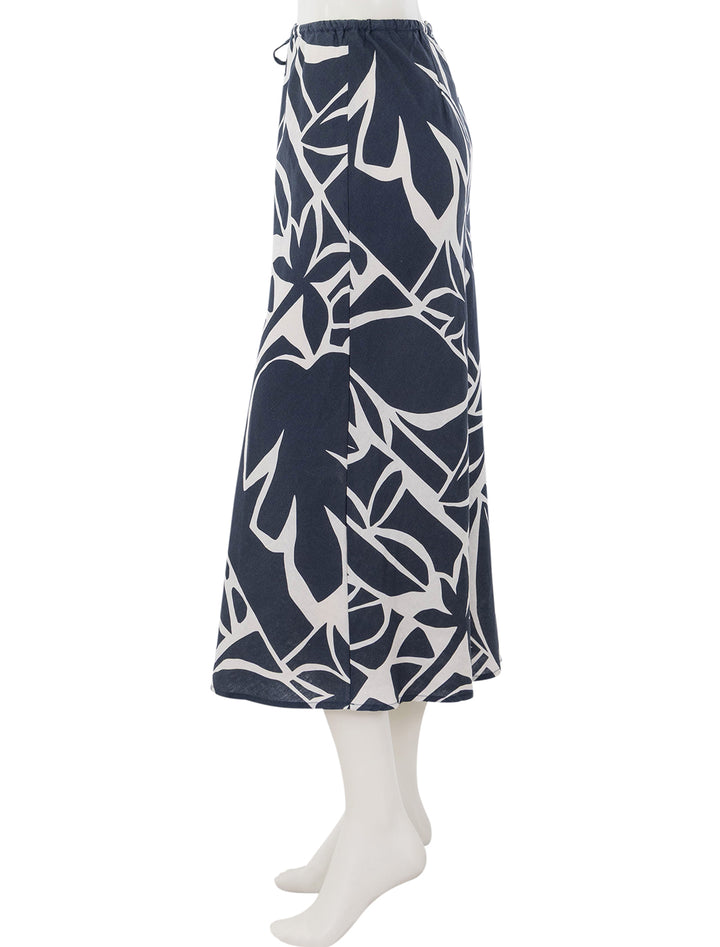 side view of avery midi skirt in midnight mosaic