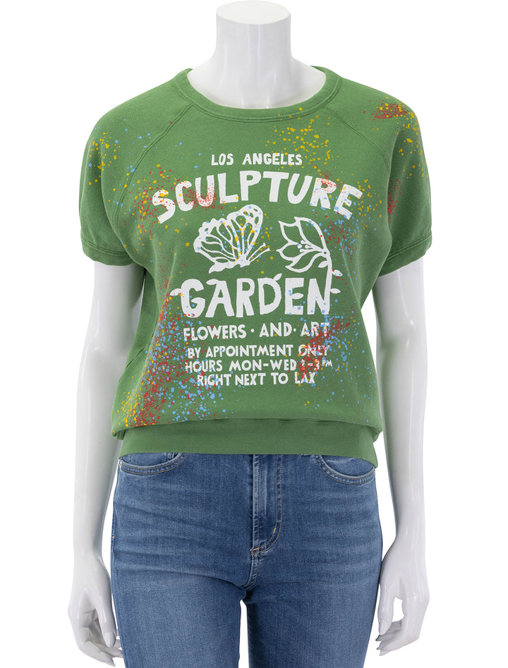 the short sleeve concert sweatshirt in scultpure garden