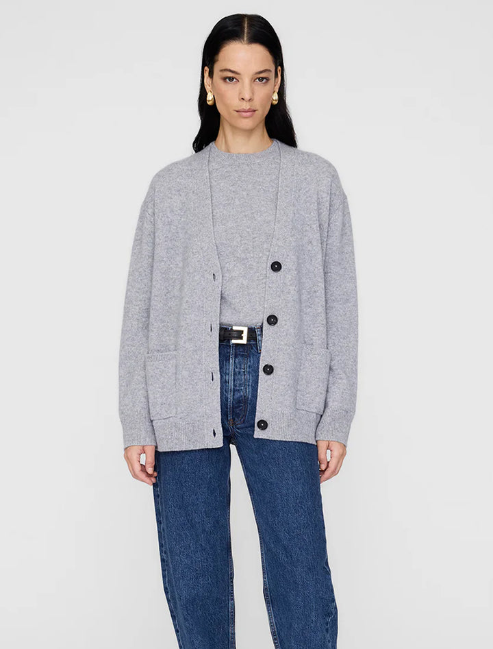 jackson cardigan in medium heather grey