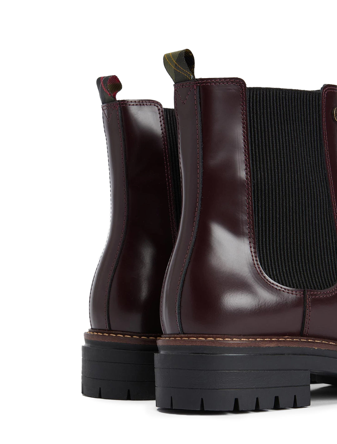 marla chelsea boot in cherry glace