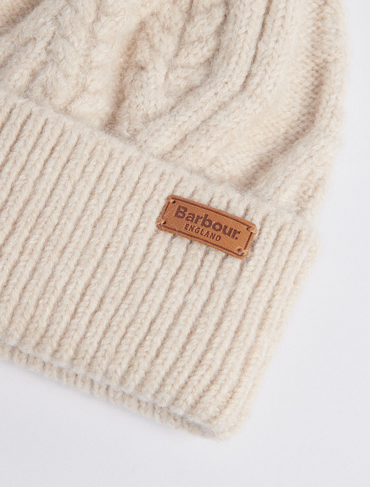 elsdon beanie in eggshell