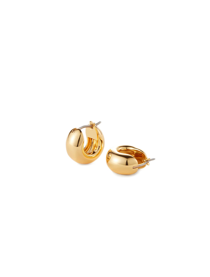 mini tome hoop earrings in gold