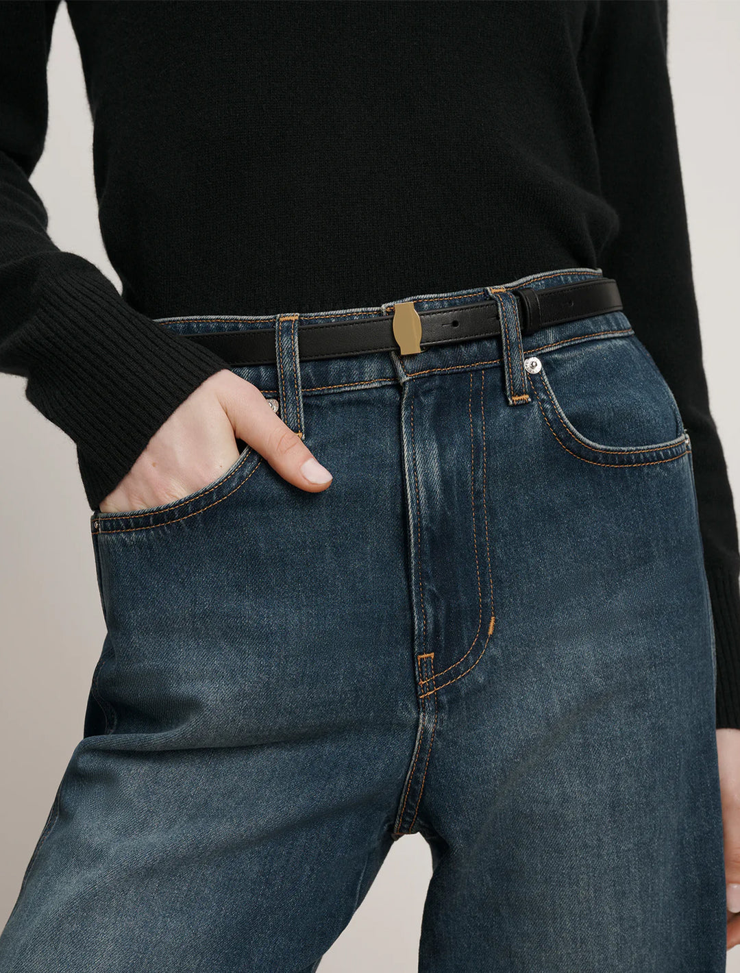 dash belt in black