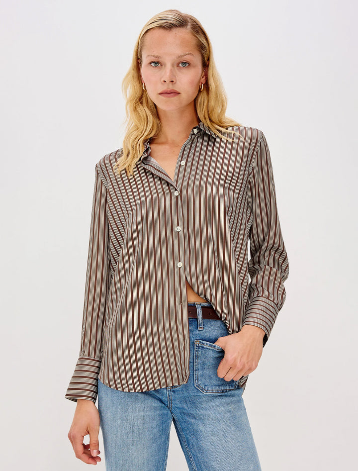 saige in isle stripe