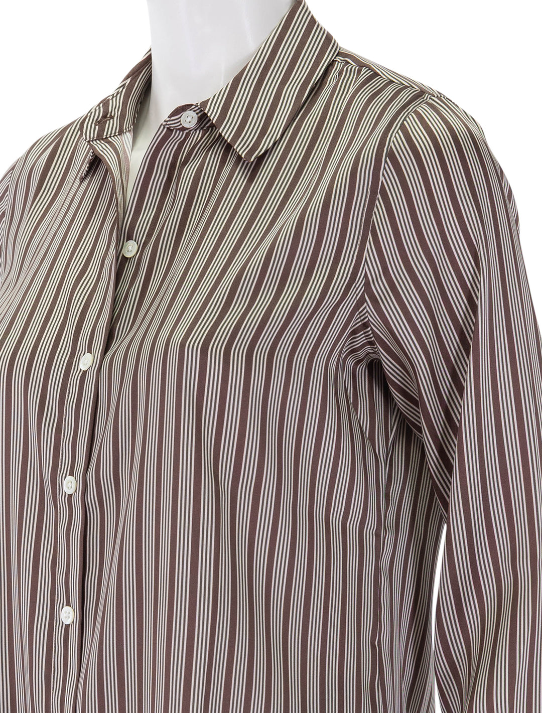 saige in isle stripe