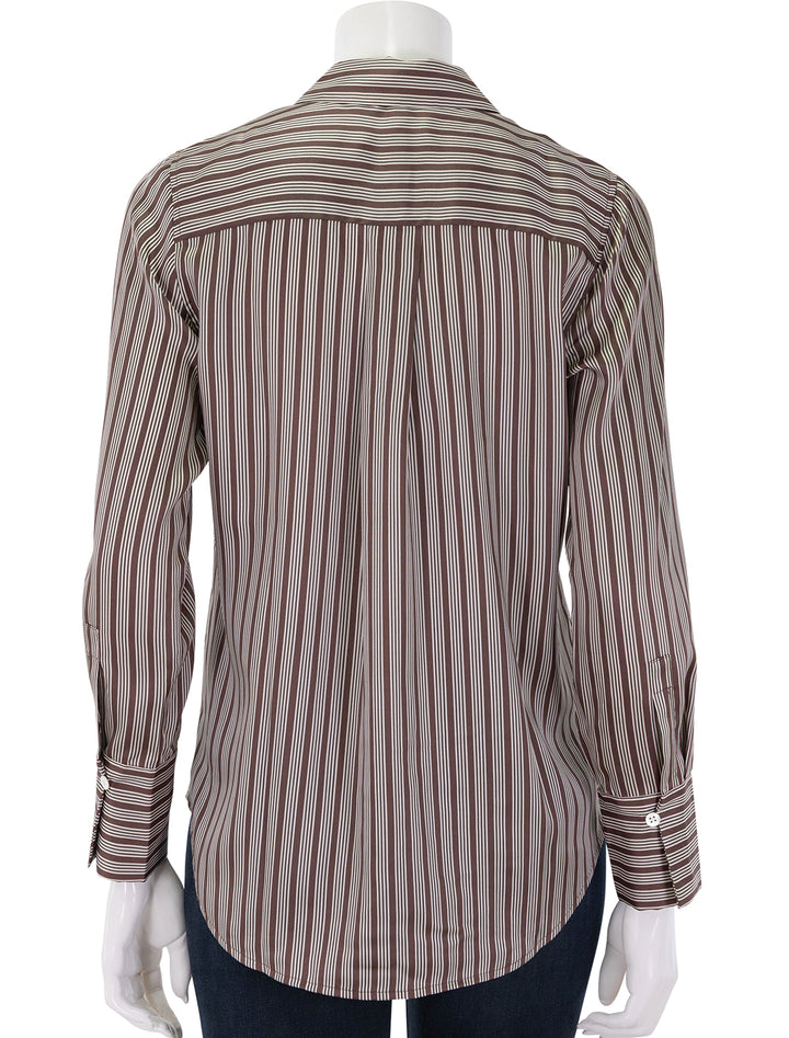 saige in isle stripe
