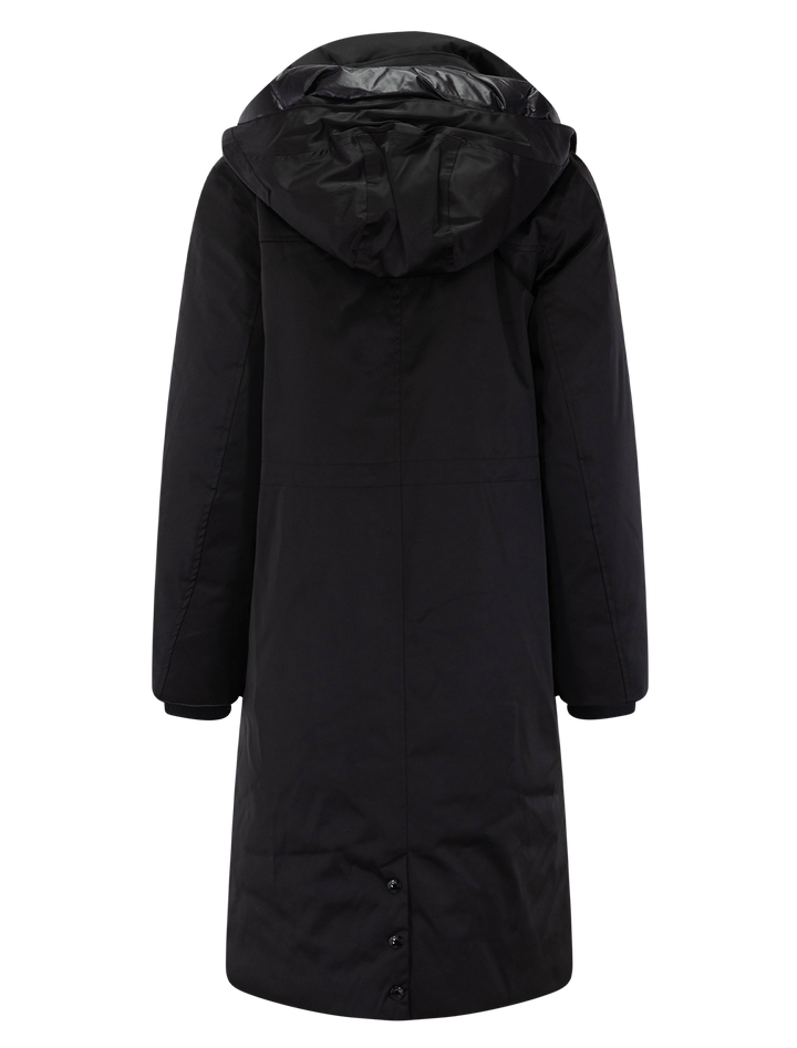 lynn coat in black