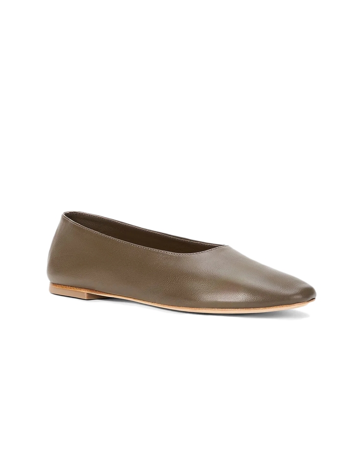 alba ballet flat in truffle