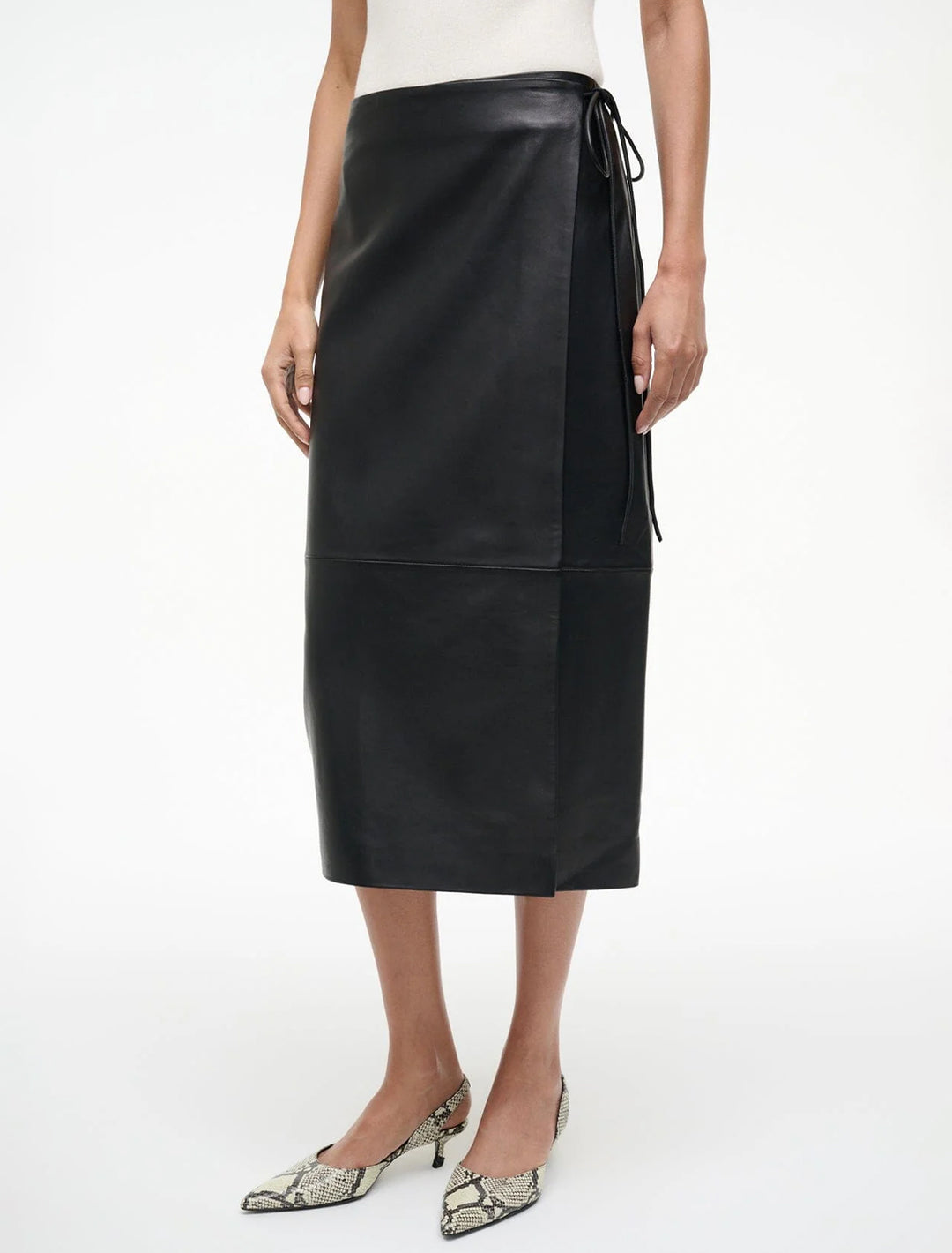 roman leather wrap skirt in black