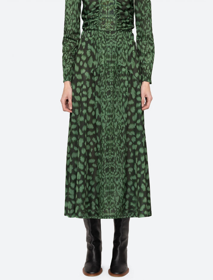 claude print midi skirt in green