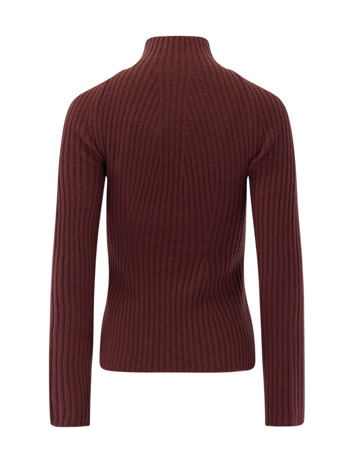traveling rib cashmere turtleneck sweater in oxblood red