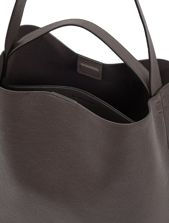 sac in pebblegrain chestnut