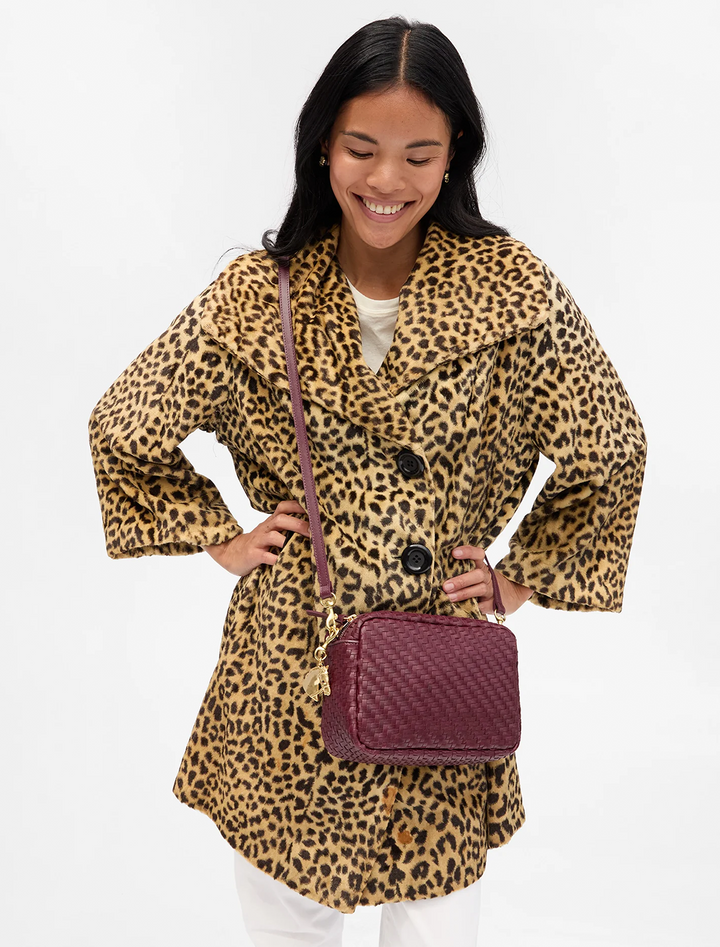 model wearing le cheval fob