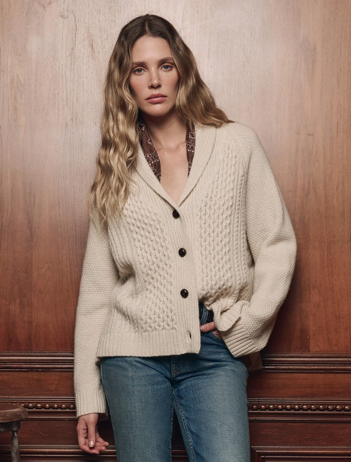 the cashmere cable lodge cardigan in cream