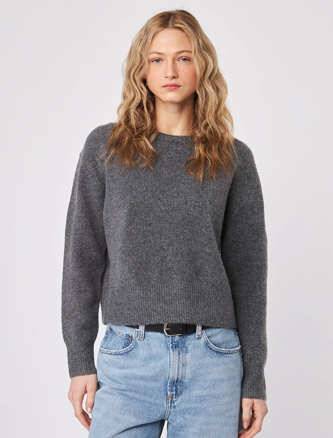 wilfred sweater in granite