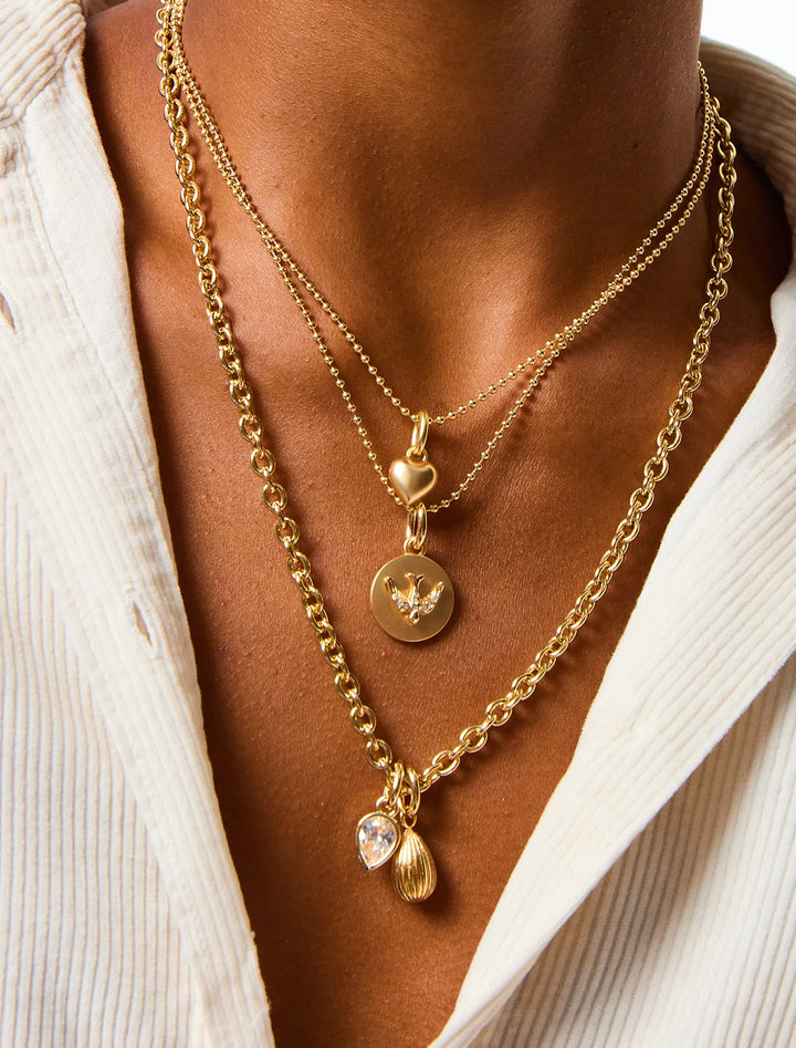 itsy bitsy puffy heart necklace in gold