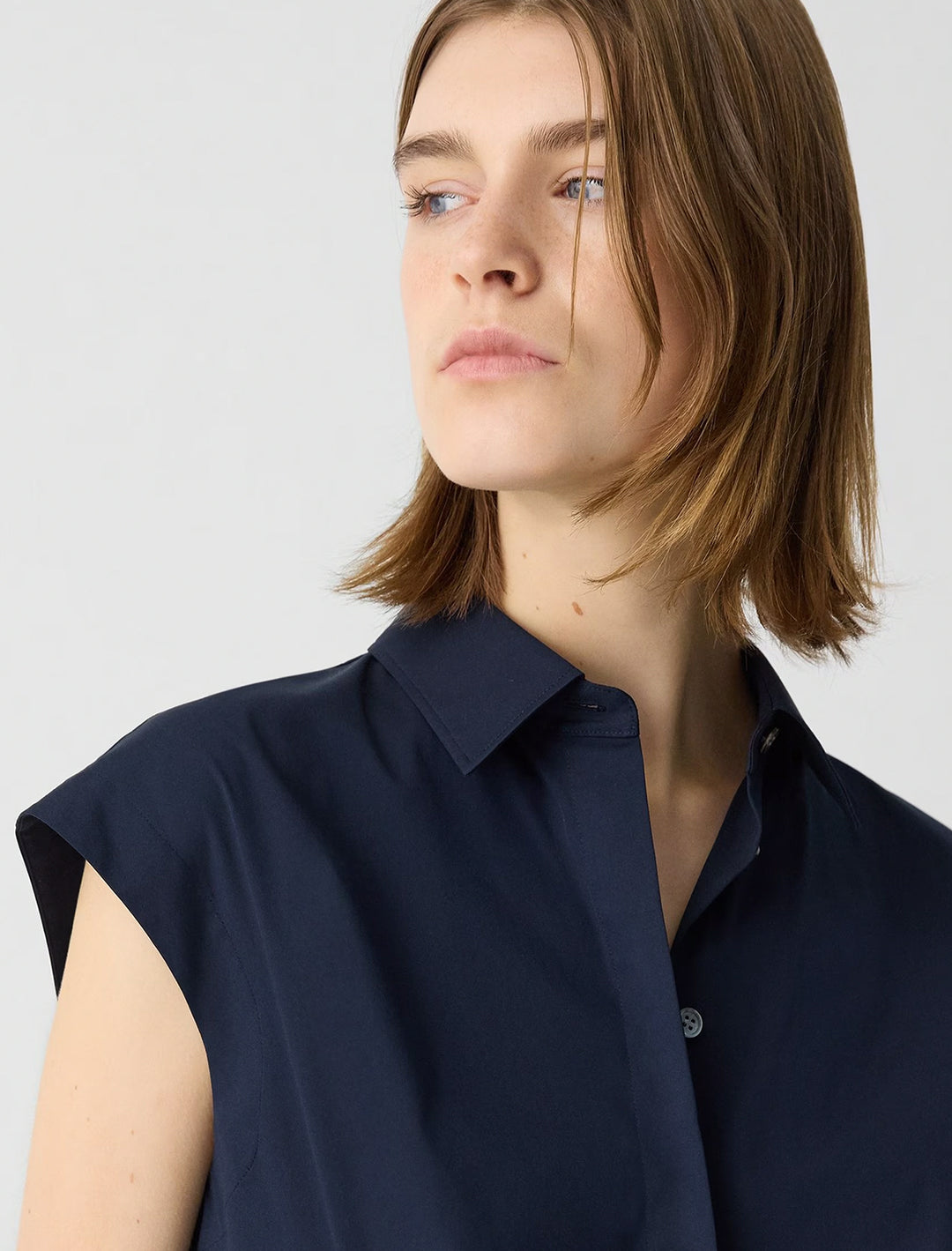 cinched cap sleeve cotton shirt in new navy
