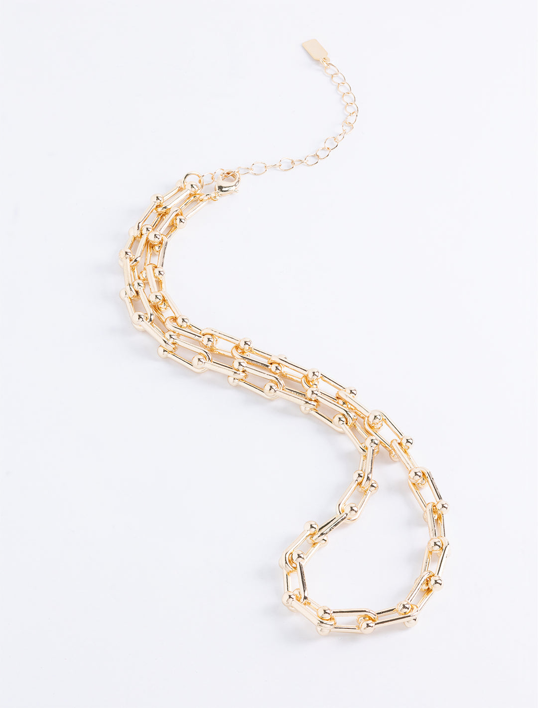 equestrian u chain necklace in gold