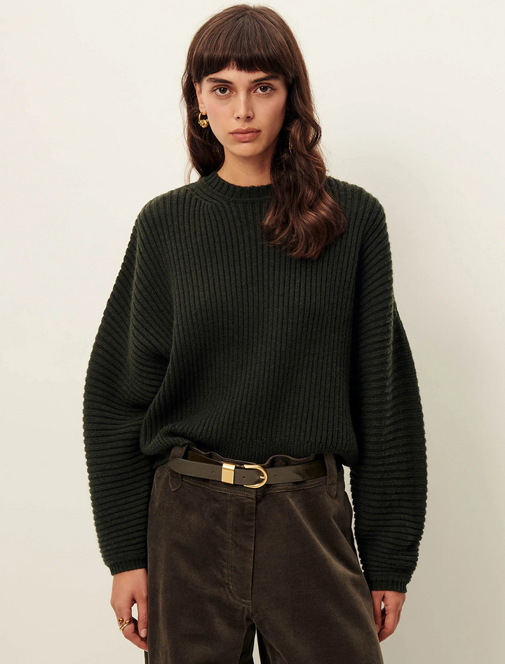 kanso sweater in forest