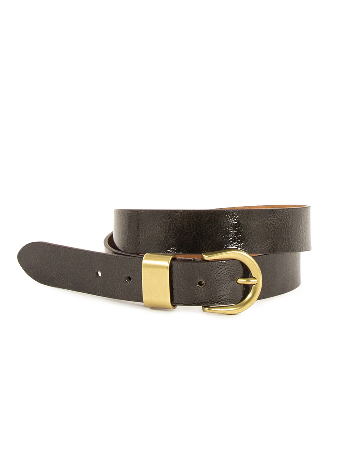 miloa p belt in forest