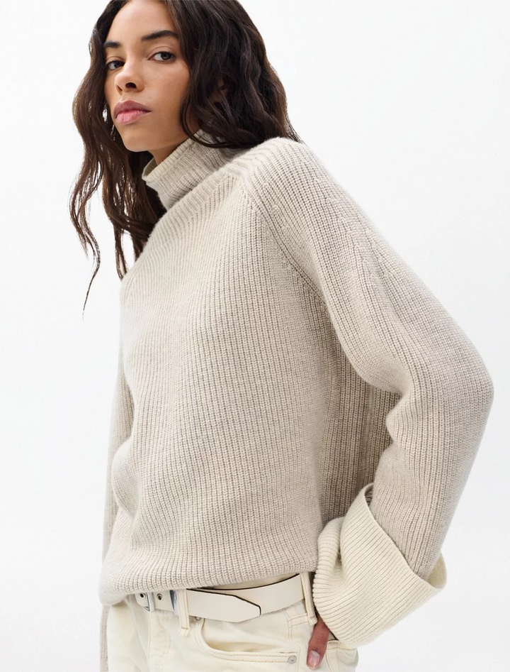 ilaria turtleneck in oat