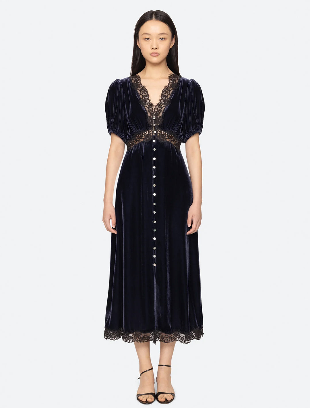 clarice velvet puff sleeve midi dress in navy