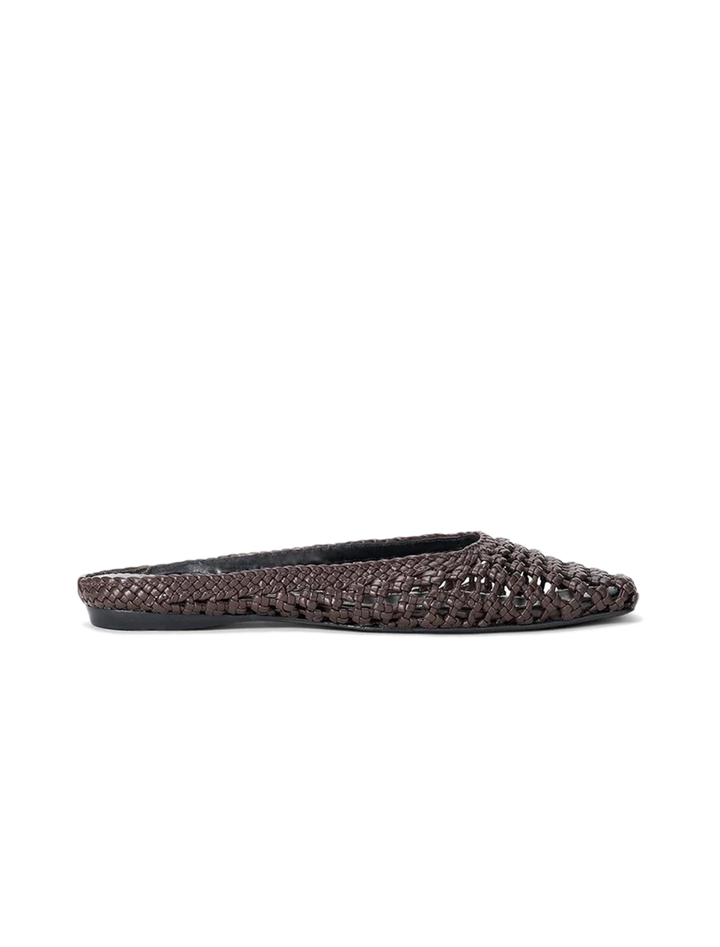 otto hand knotted flat mule in espresso