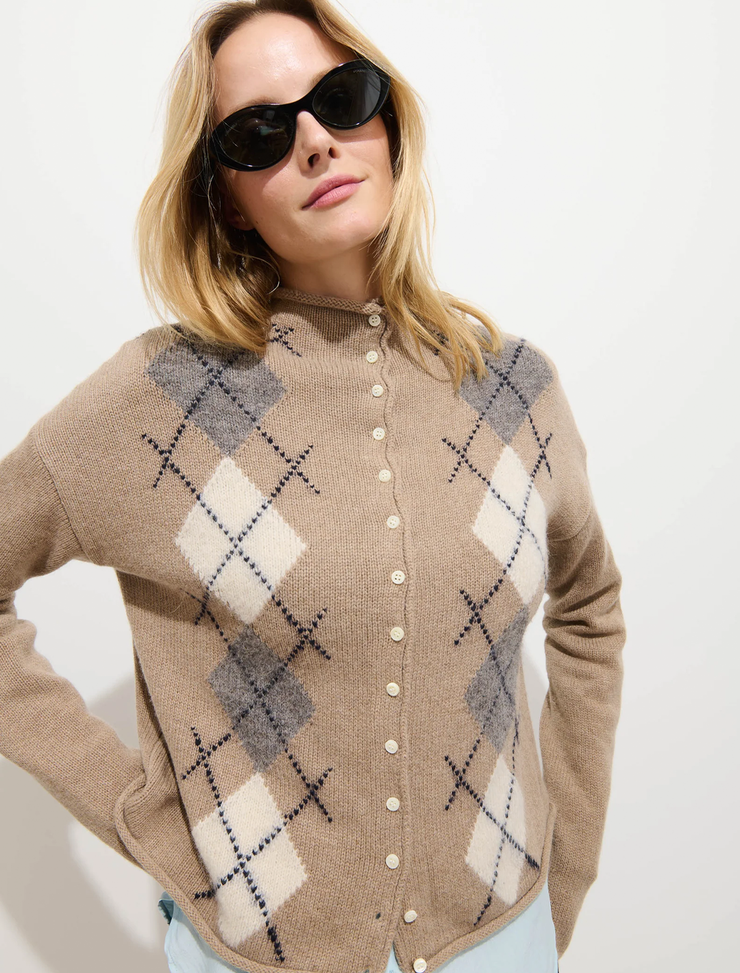 taylor cardigan in oatmeal argyle