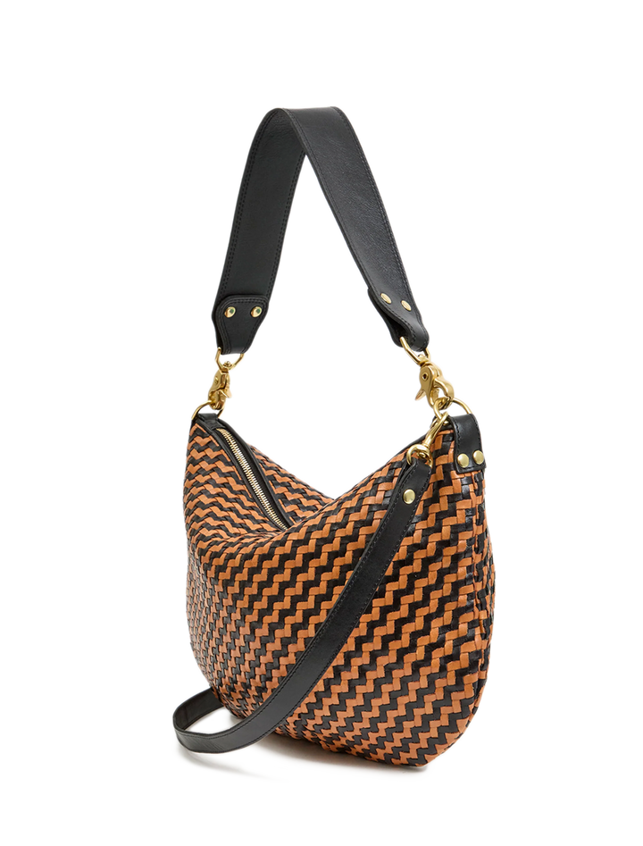 moyen messenger in woven black and natural zig zag
