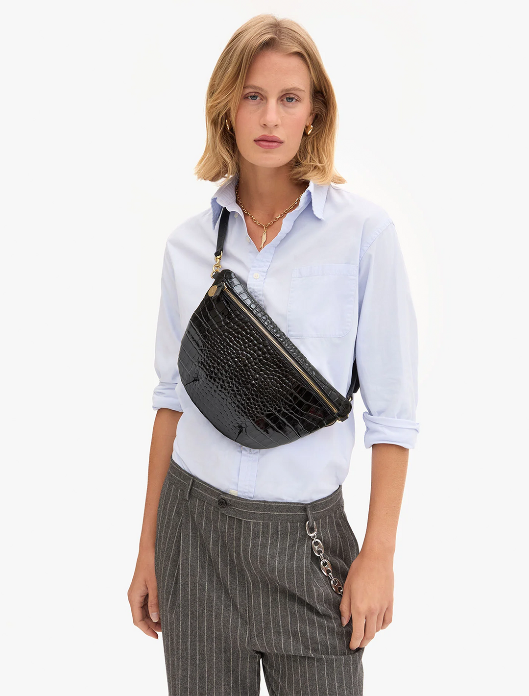 model wearing grande fanny in congo croco