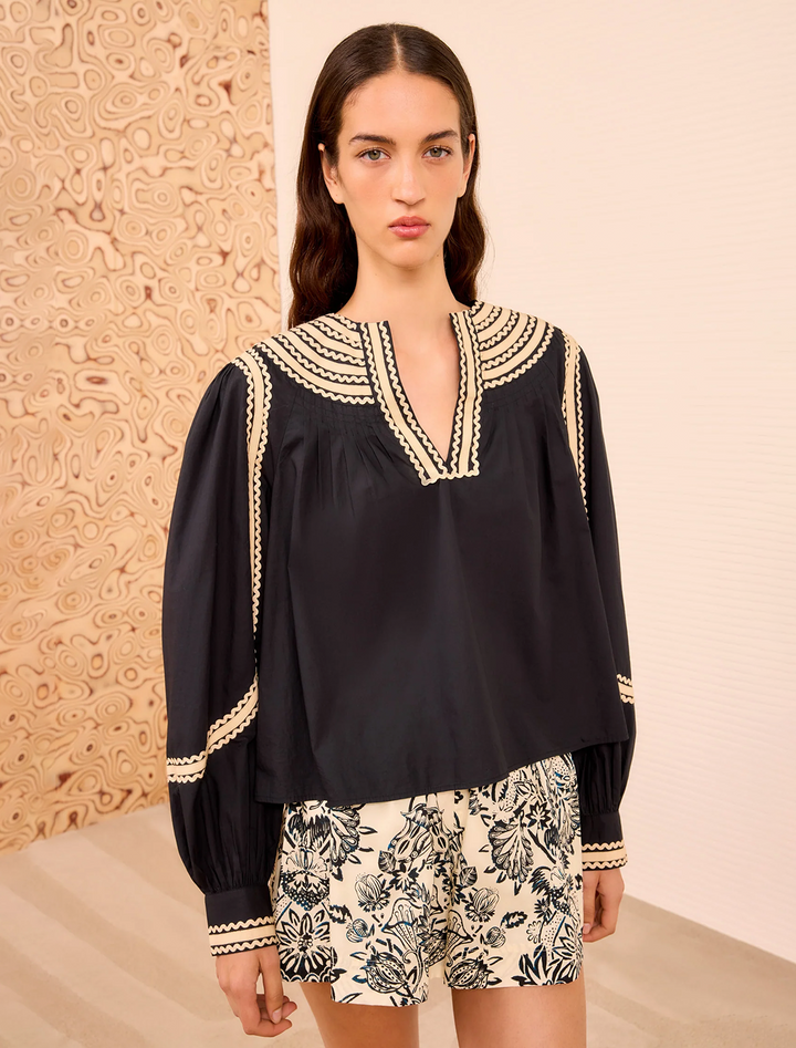 laurenza long sleeve top in noir