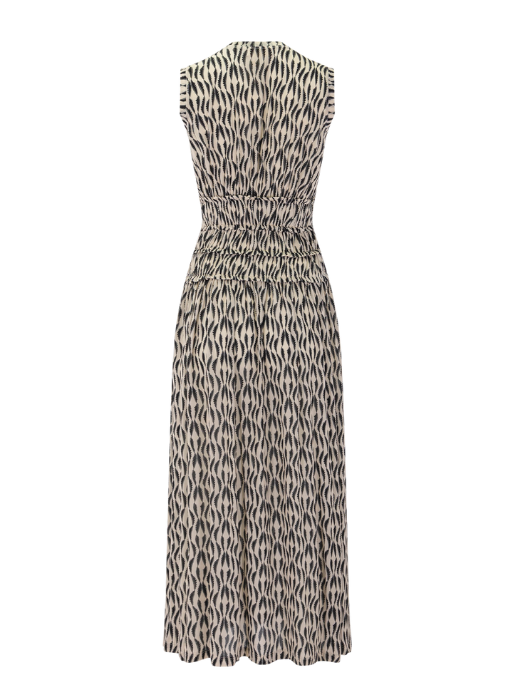 kamaria sleeveless tricot dress in silhouette