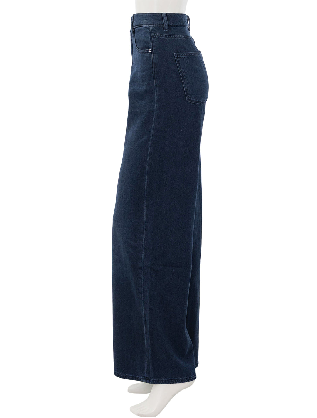 side view of hepburn 32" wide leg in crater lake