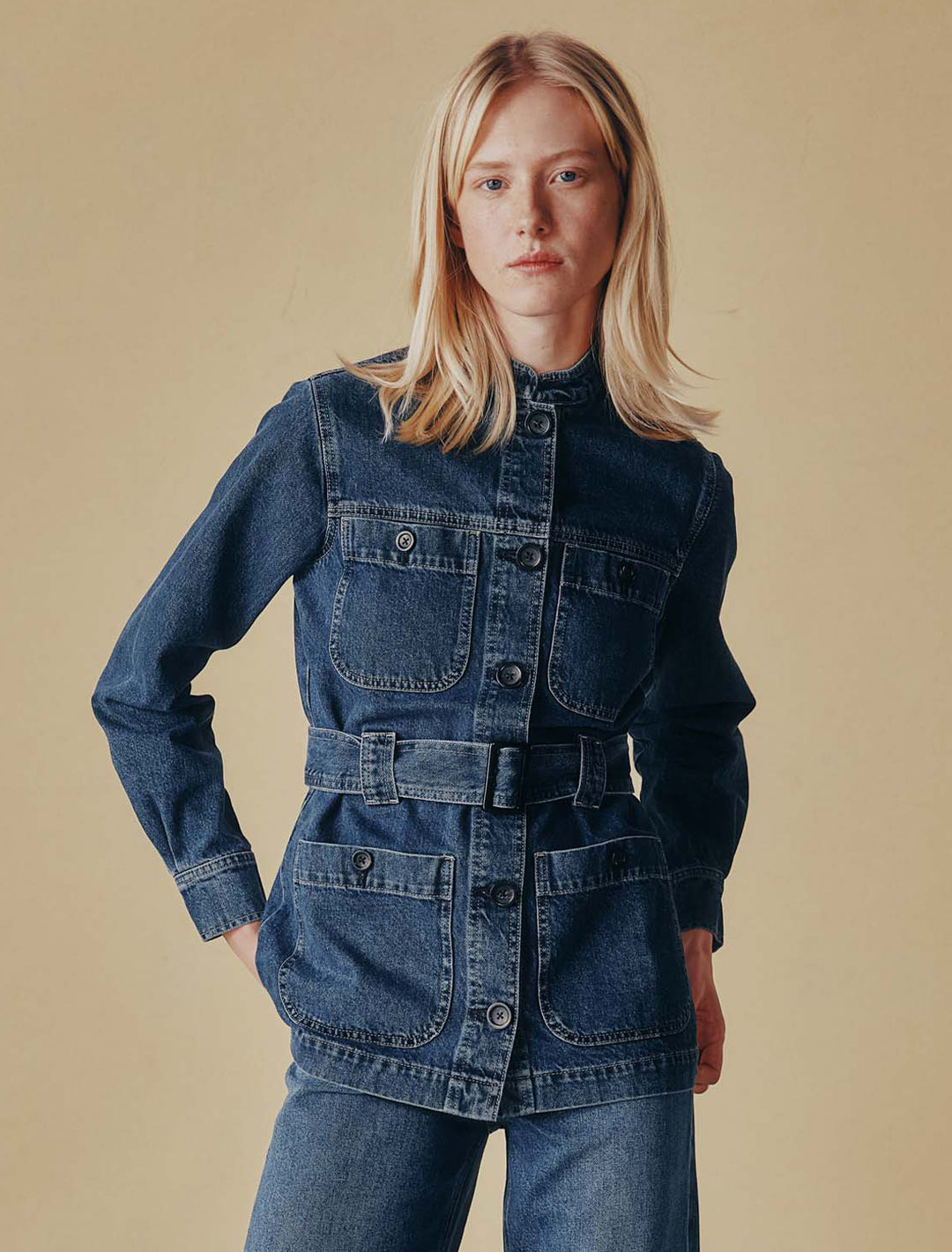 utility jacket in moon lake