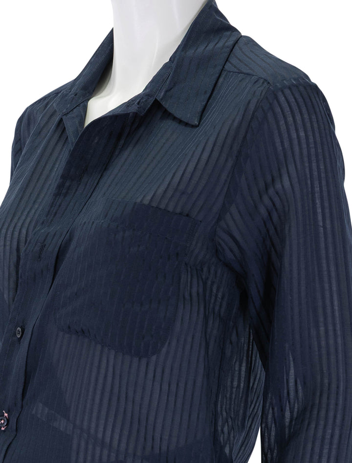 the men's shirt in cotton silk blend navy sheer