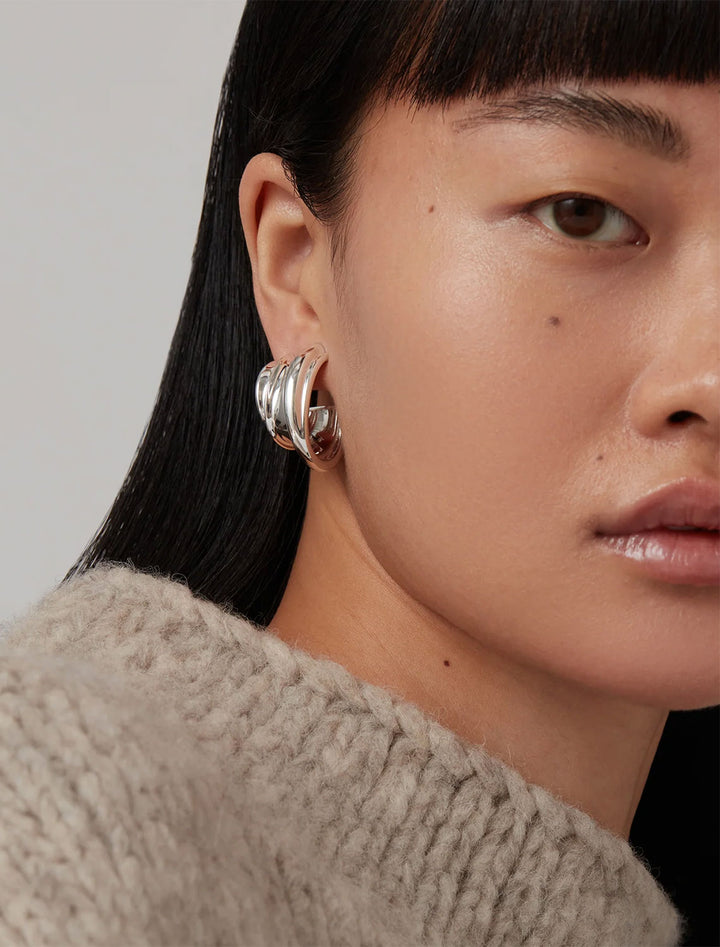 leona hoops in silver