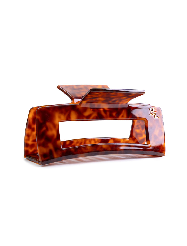 large hairclaw in leopard