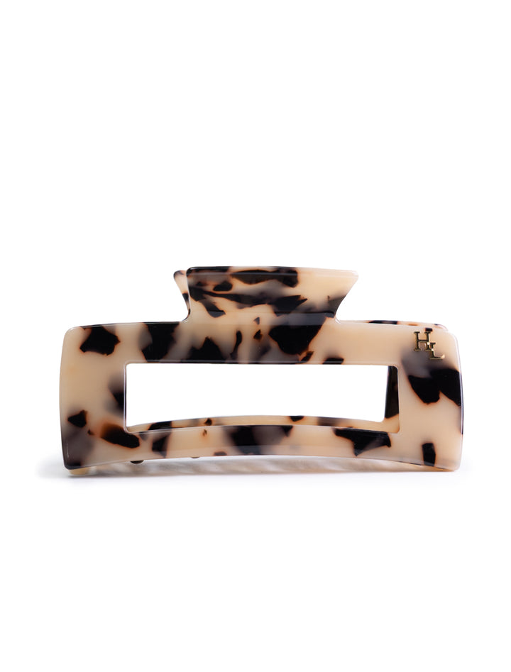 large hairclaw in tortoise