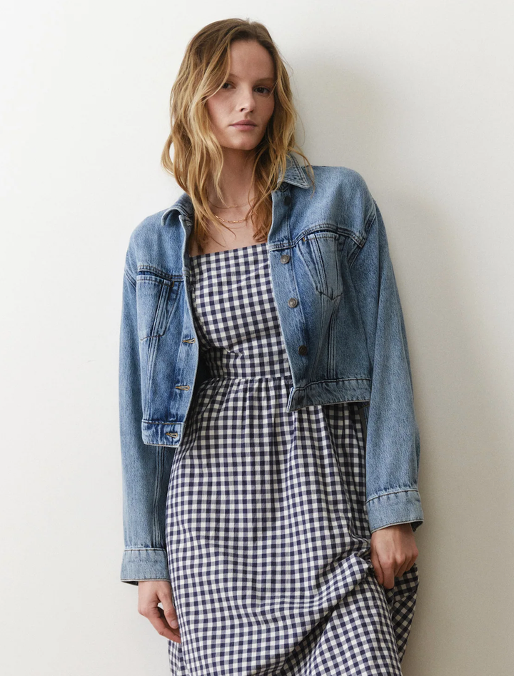 cropped denim jacket in medium wash