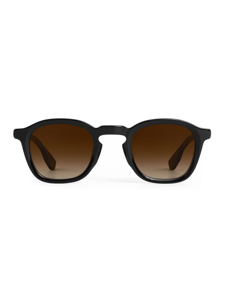 dylan | black + black tea