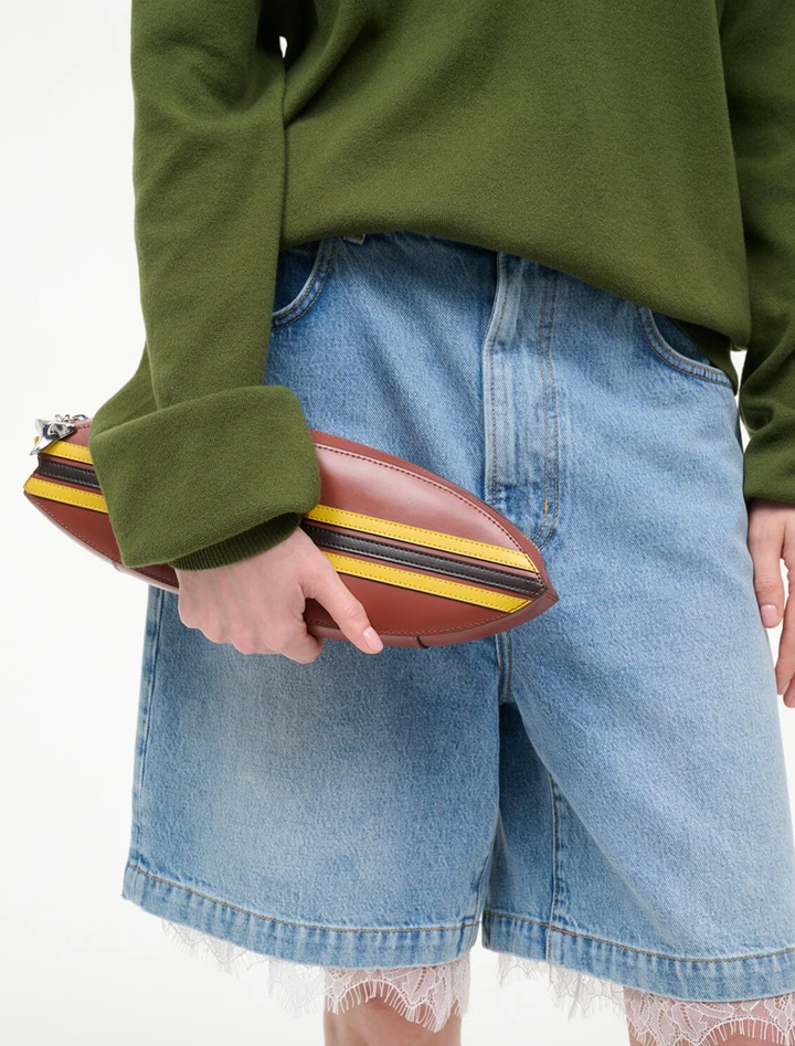 surfboard clutch in tabac