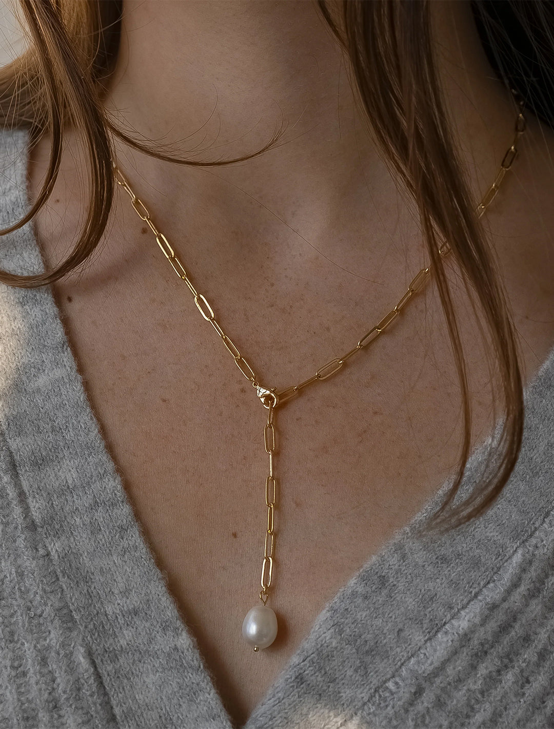lea pearl lariat necklace