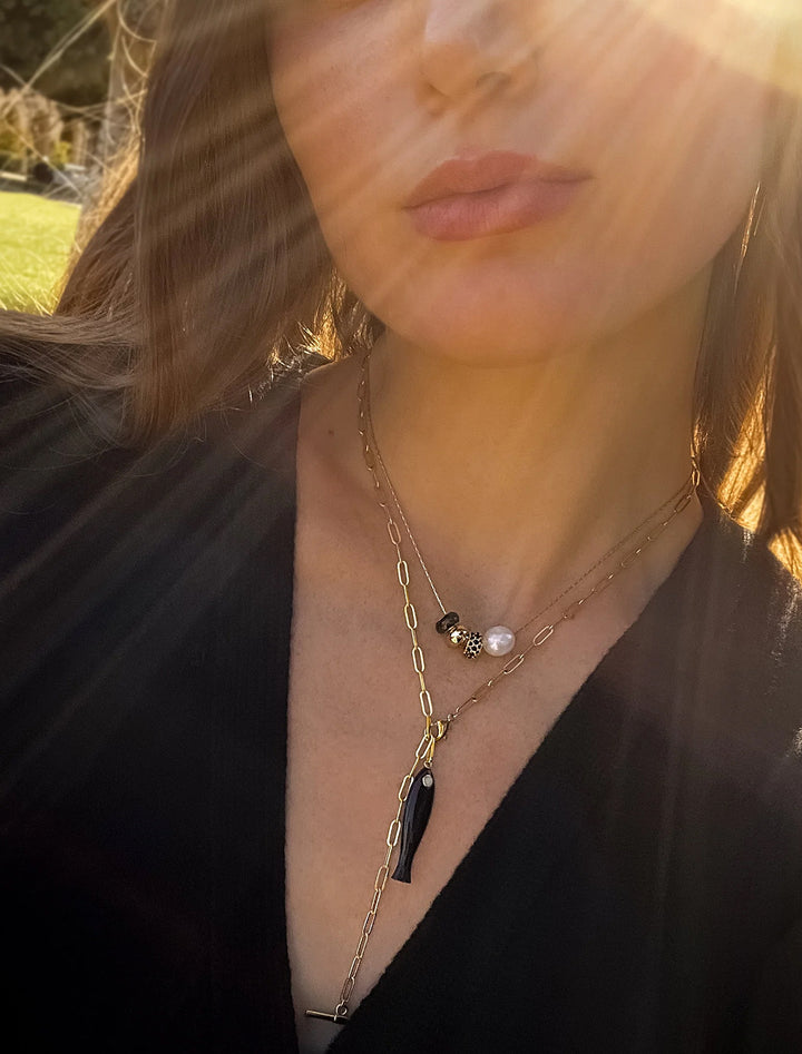 isla noir bead necklace