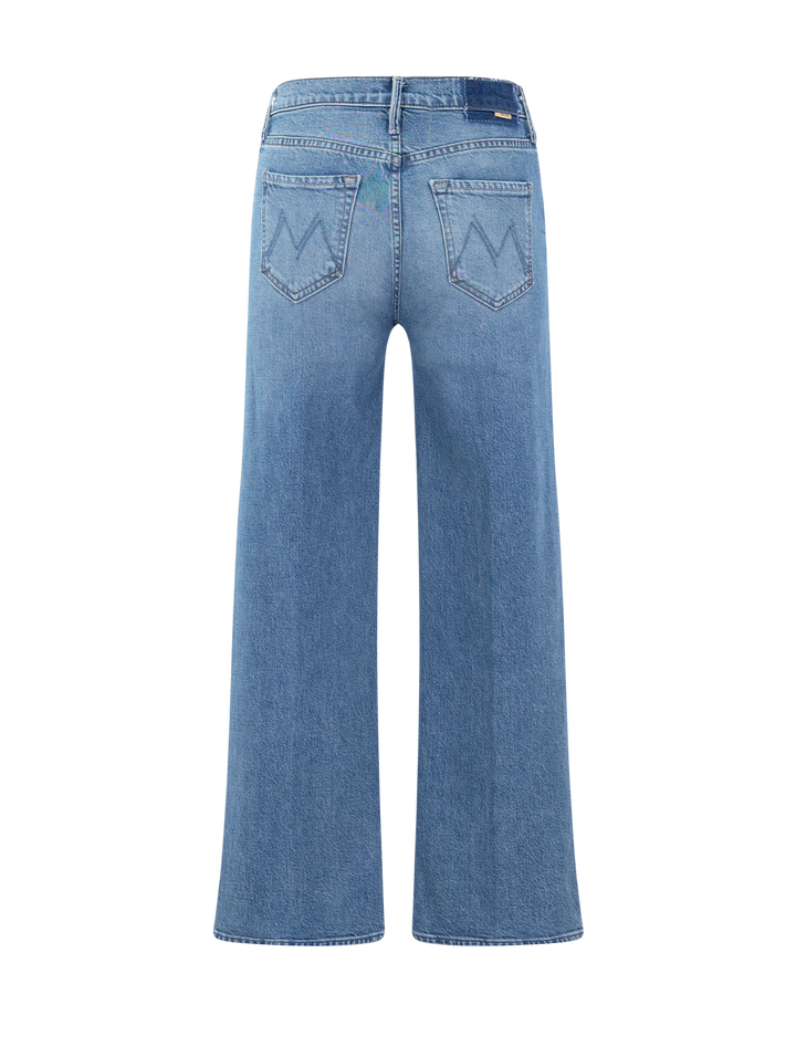 the kick it ankle in birds gone wild