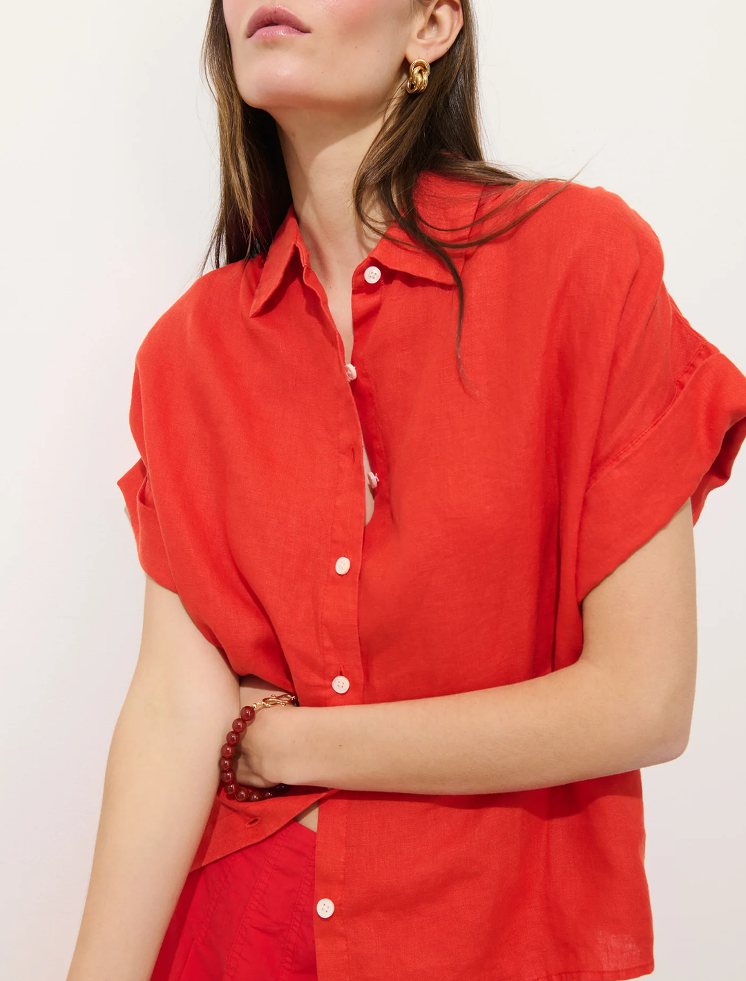 maddie linen shirt in chili