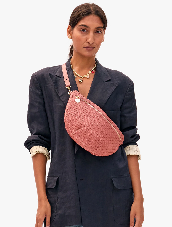 grande fanny in rose clay woven